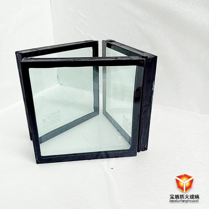 纳米水晶硅防火玻璃