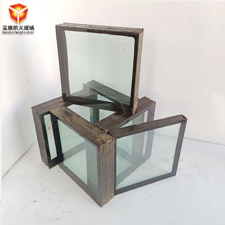 纳米水晶硅防火玻璃