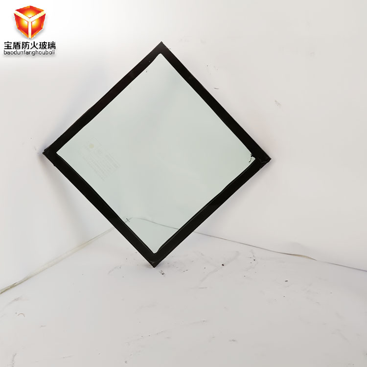 纳米水晶硅防火玻璃