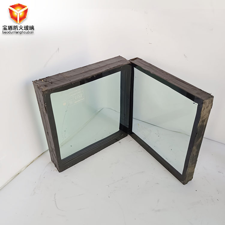 纳米水晶硅防火玻璃